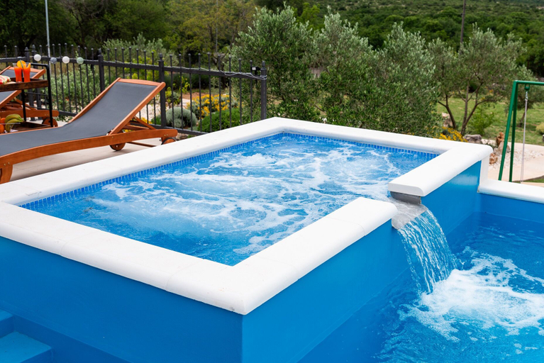 Spa, Villa Kiara, Unešić