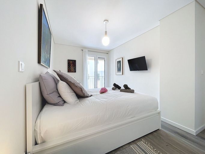 Room 5, Art Studio by Atlantic Holiday, Funchal