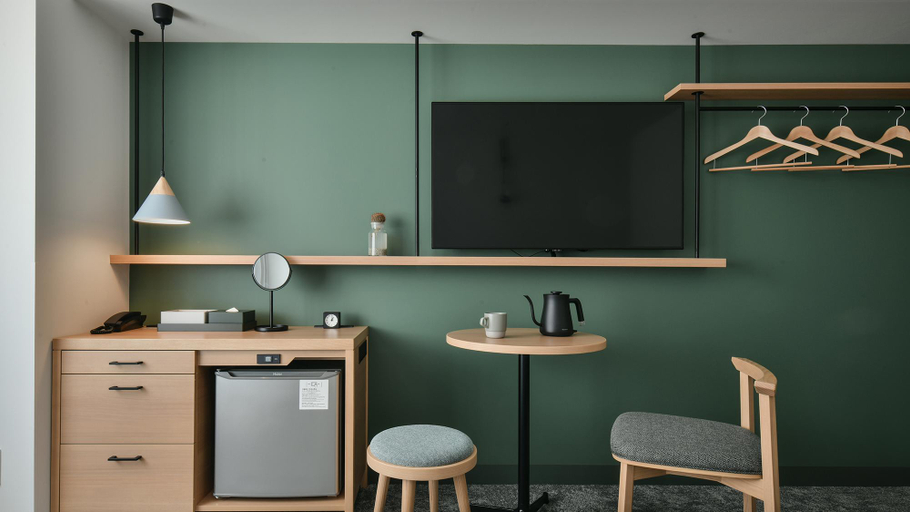 Dining Room 15