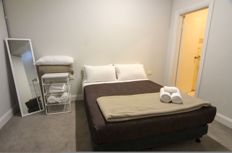 Room 4, Seafield Tower Glenelg Apartment no 3, Adelaide