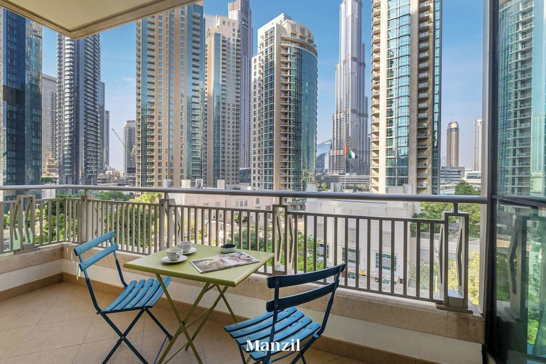 Room 2, Stylish 2BR With Burj Khalifa View Near Dubai Mall, Dubai