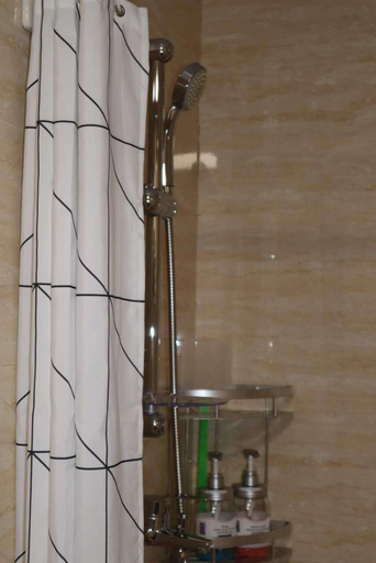 Bathroom 4, ATRIUM FENGZHU HOMESTAY, Beijing