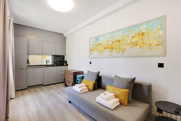 Living area 3, Beautiful apartment - 2BR/6P - Père-Lachaise, Paris