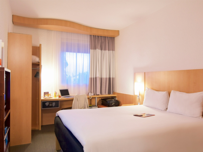 Bedroom 2, ibis Cotonou, Cotonou