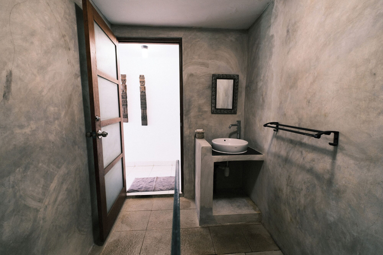Bathroom 5