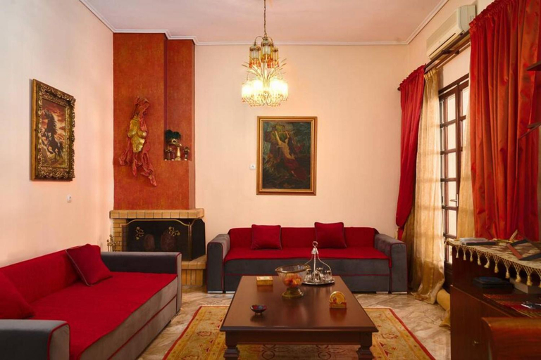 2, Spacious central apartment wh free parking spaces, Attica