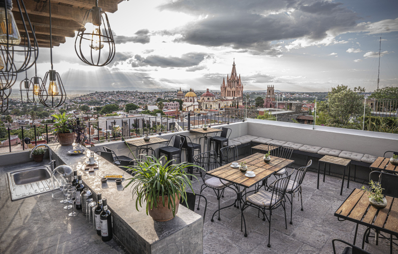 Food & Drinks 5, Clandestino Hotel Recreo - Adults Only, Allende