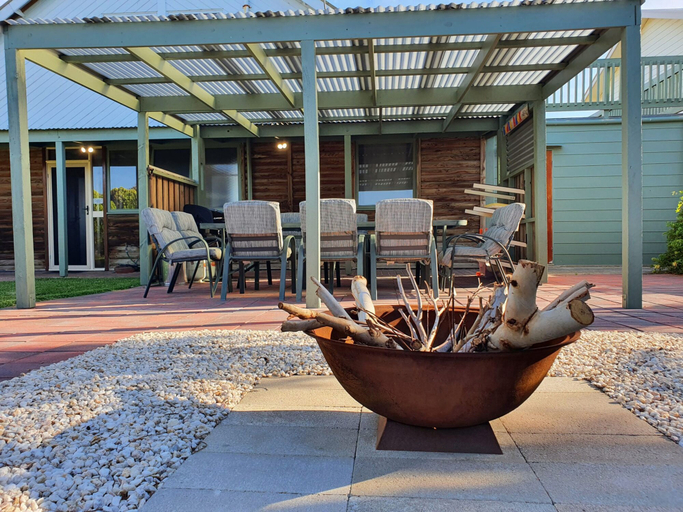 Room 5, Hero Views at Middleton - Wifi - Beach, Alexandrina - Coastal