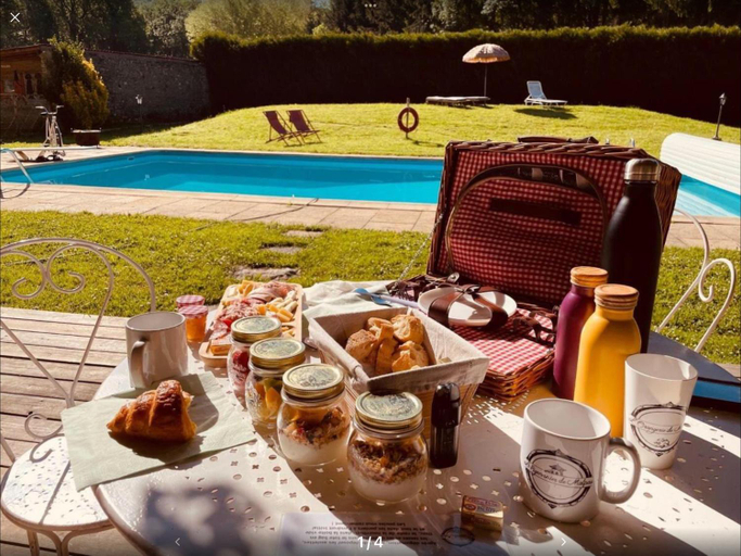 Others 5, La Roulotte deluxe de Malpas, Doubs