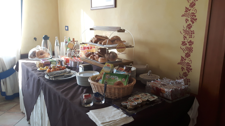 Food & Drinks 5, Il Casale Corte Rossa, Latina