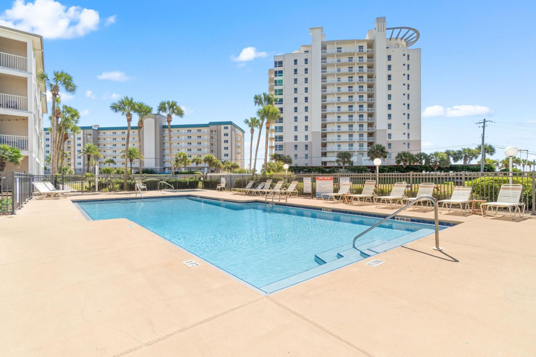 Sport & Beauty 5, Grand Caribbean West 215, Escambia