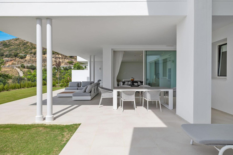 Room 2, Hillside Flat With Pool in Palo Alto - Ref M49, Málaga
