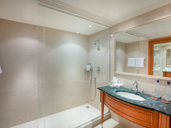 Bathroom 4, Swissôtel Sharm El Sheikh All Inclusive Collection, Sharm el-Sheikh
