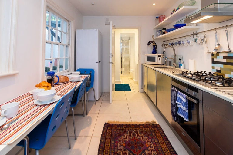Room 5, Host Stay Montpelier Colours, Brighton and Hove