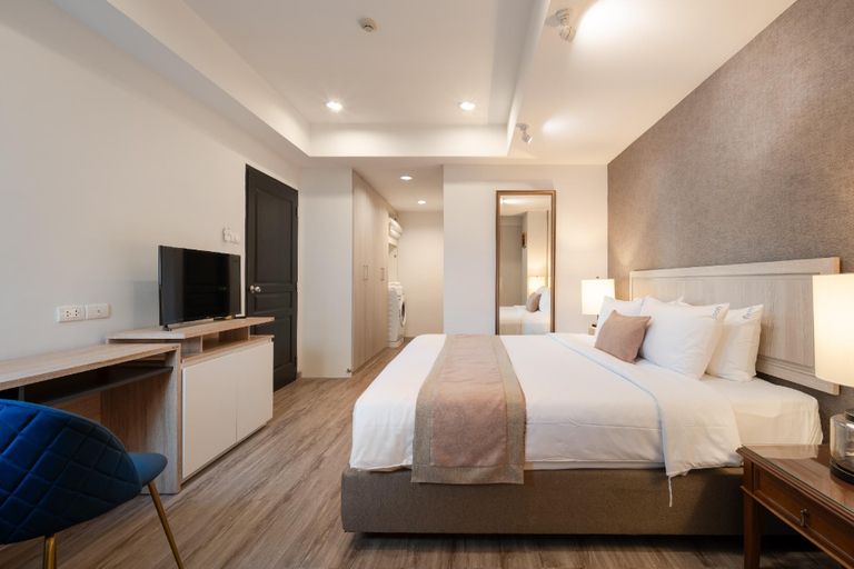 Bedroom 9
