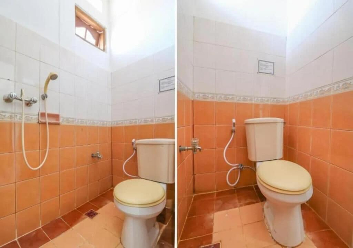 Bathroom 7