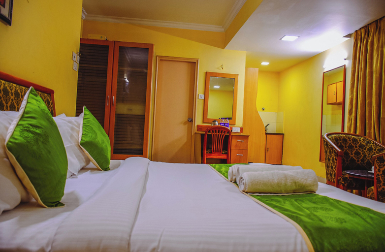 Bedroom 2, Naksha Tree Hotels - Mogappair, Chennai