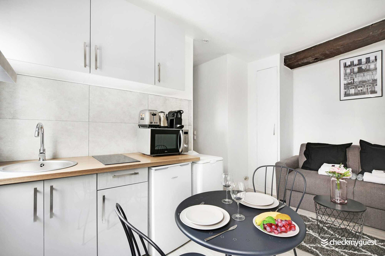 Private kitchen 5, Amazing Studio in the Heart of the Marais, Paris