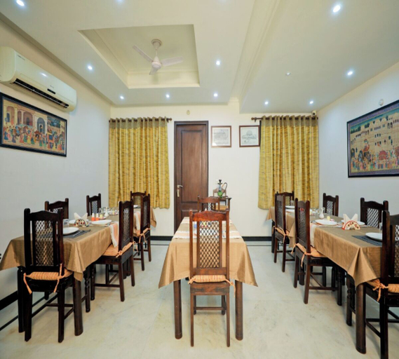 Food & Drinks, Wise Villa Luxury Home Stay, Agra