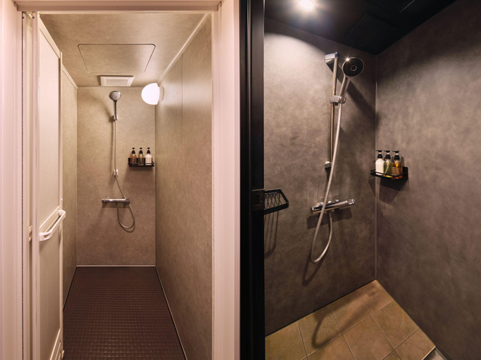 Bathroom 20