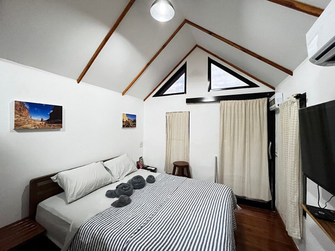 Bedroom 10