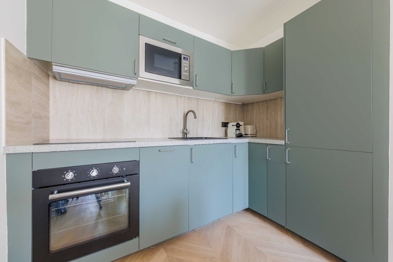 Private kitchen 5, Renovated Studio rue du Roi de Sicile / Marais, Paris