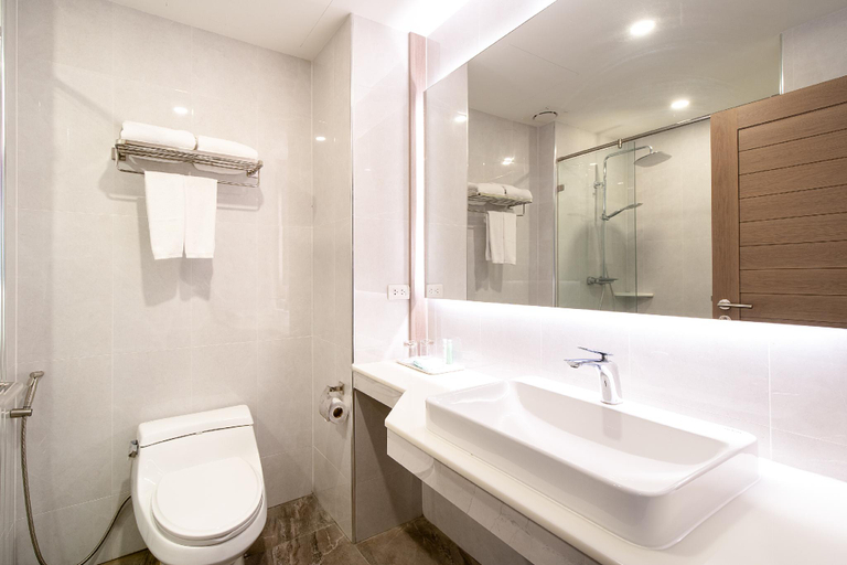 Bathroom 2