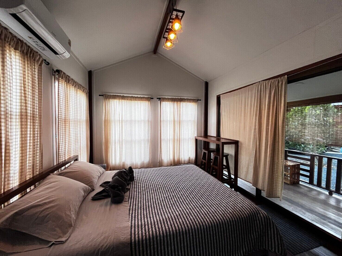 Bedroom 12