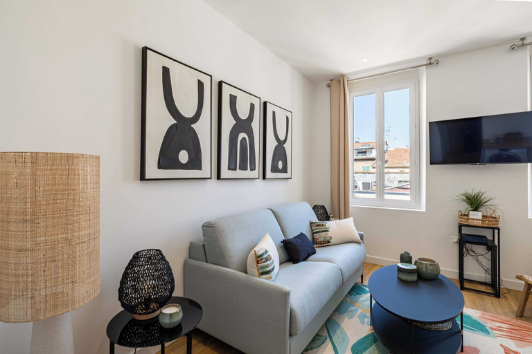 Living area 5, Cosy Flat 100m From the Beach - Carre D'or - 1br/2p, Alpes-Maritimes