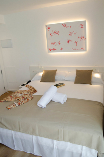 Bedroom 3, BLUESEA Paraiso Beach - Adults Only, Baleares