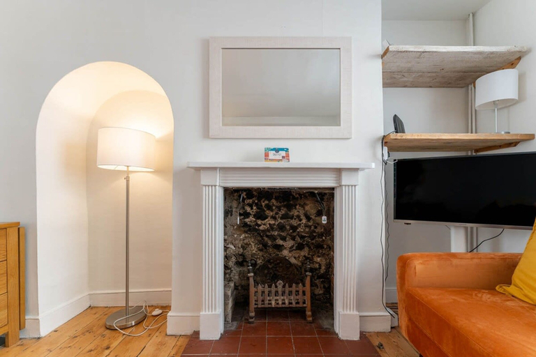 Room 2, Host Stay The Navy at Frederick Gardens, Brighton and Hove