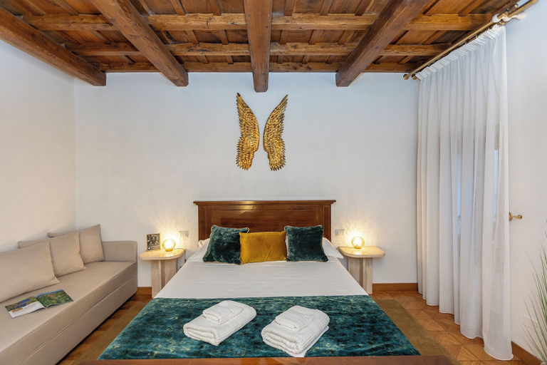 Bedroom 4, TimeRoma Suites, Roma