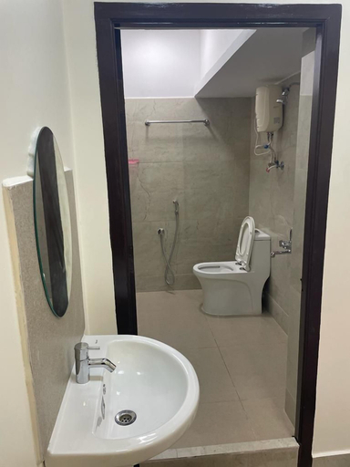 Bathroom 3, SMJ GRAND HOTEL & MAHAL, Kancheepuram