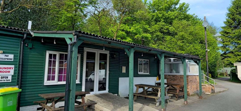 Exterior 2, Glan yr Afon Dau - Relax, Recuperate, Hot Tub, Powys