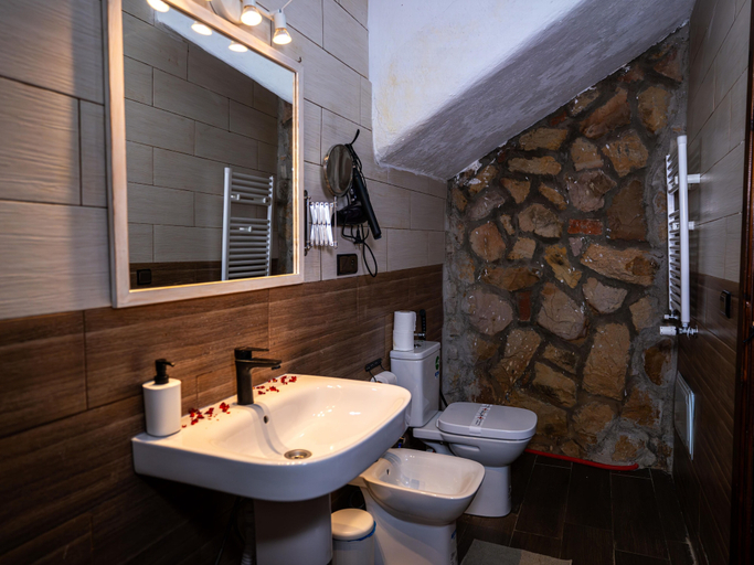 Bathroom 3, Resort Hotel El Cortijo Spa, Chefchaouen