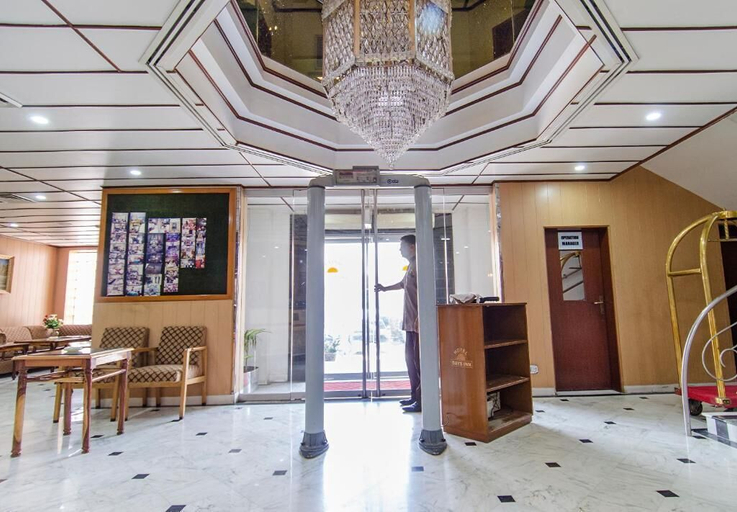 Food & Drinks, Hotel Galaxy, Karachi