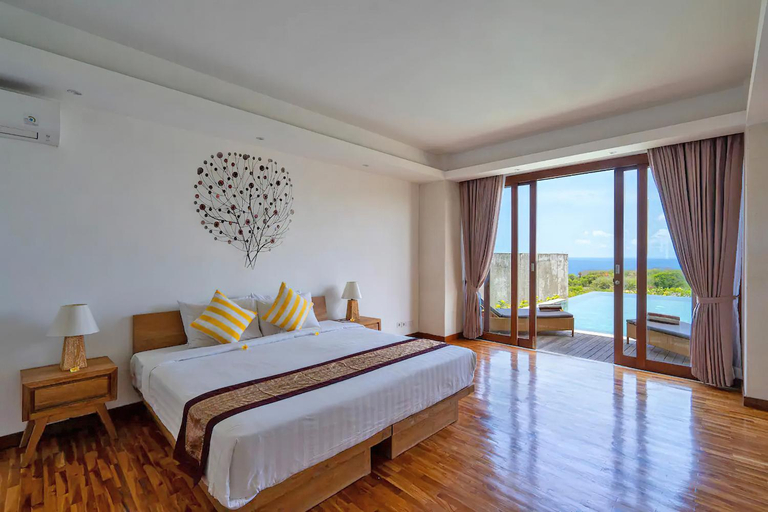 Bedroom 13