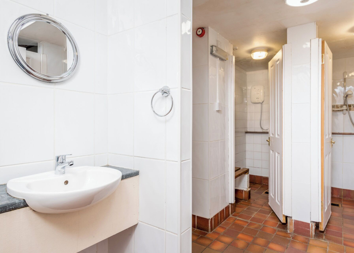 Bathroom 4, Gulabin Lodge and House, Perthshire and Kinross