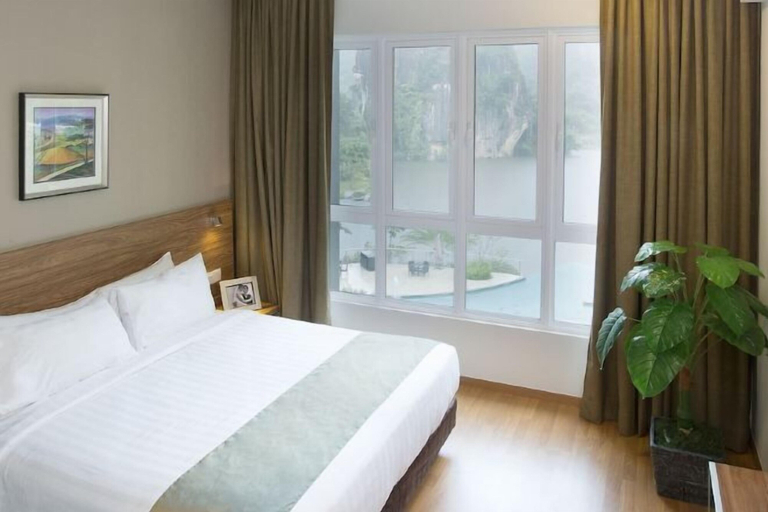 Bedroom 13