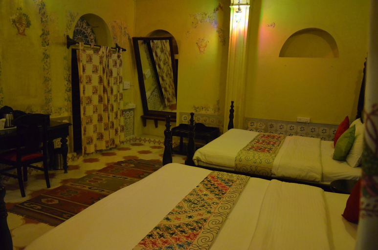 Bedroom 13