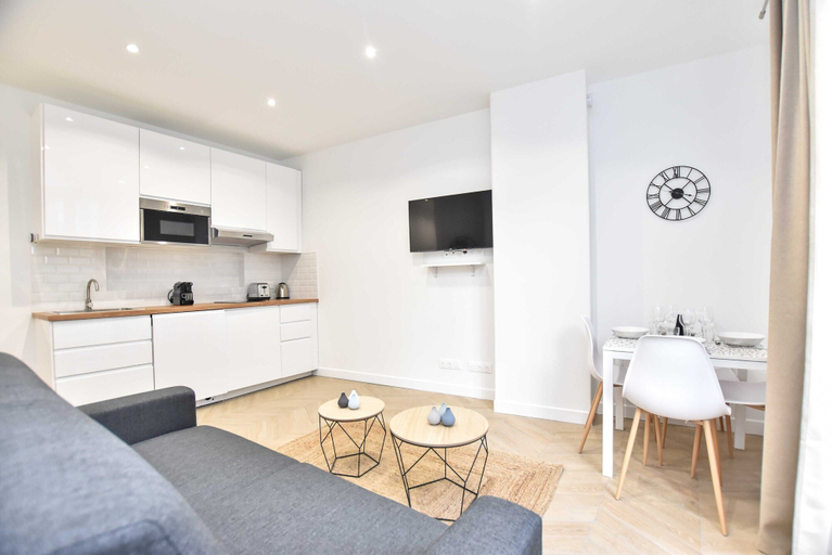 Others 3, Magnificent Apartment - 1br/4p - Ste Marguerite, Paris
