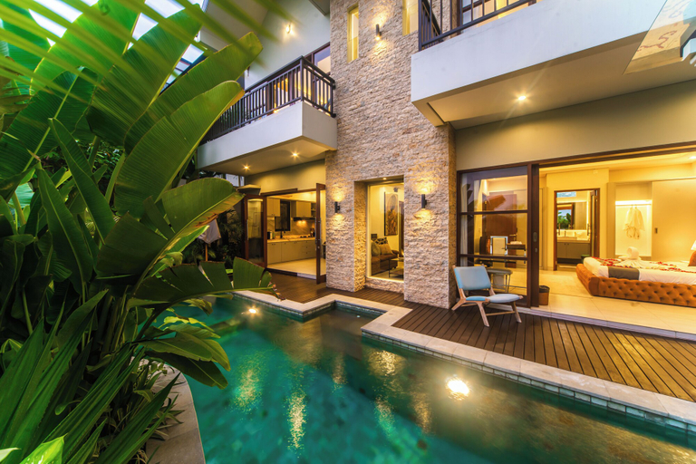 Swimming Pool 26
