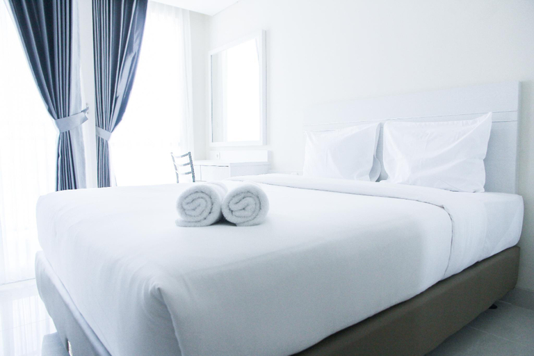 Central Jakarta Minimalist Studio Apt By Travelio, Central Jakarta
