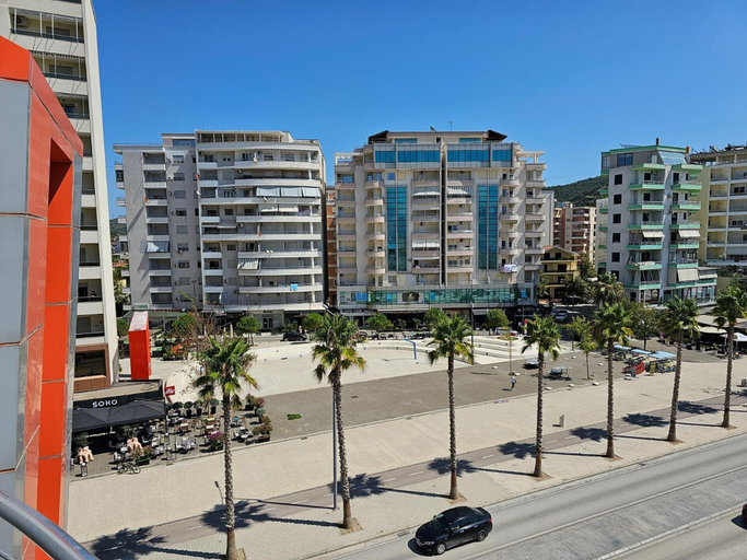 Exterior 3, Holiday 2-Bed Apartment SeaView, Vlorës