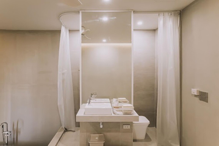 Bathroom 3