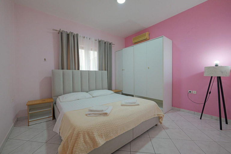 Bedroom 2, Hotel Eden Sarande, Sarandës
