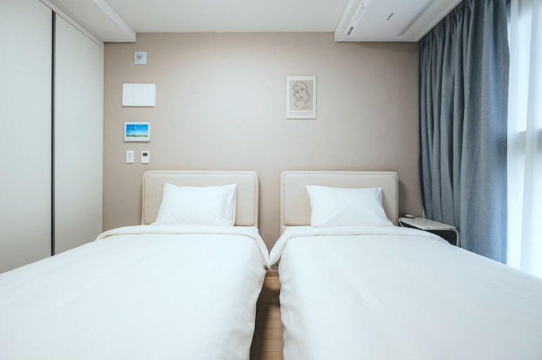 Bedroom 4, H avenue sasang station Residence hotel, Sasang