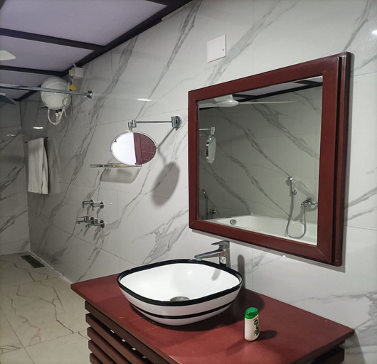 Bathroom 5, Green Point Hotels and Resorts, Anugul