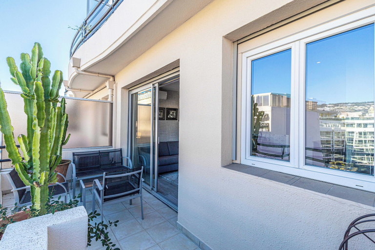 Others 2, Magnificent Studio in the Center of Cannes / Terrace - 30m2, Alpes-Maritimes