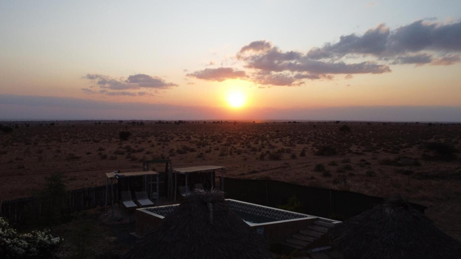 Property grounds 4, Amanya Sleeps 4 With Tent Views, Kajiado South